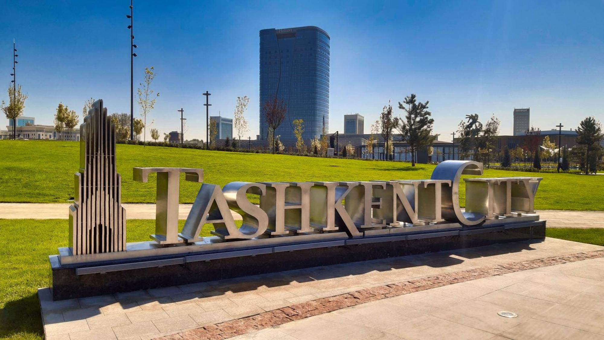 Апартаменты У Парка Голубые Купола И Цум Apartments At Blue Dome Park Tasjkent Eksteriør billede